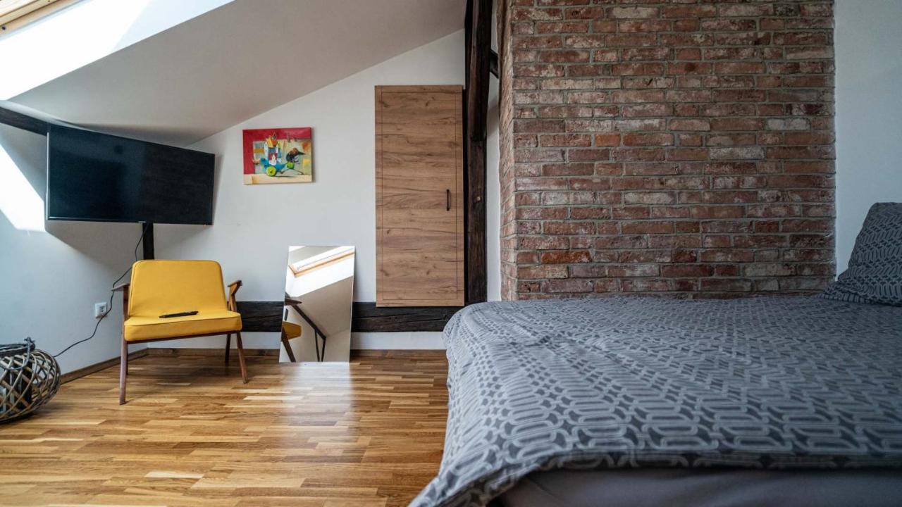 Apartament Rynek 22 クロスノ エクステリア 写真