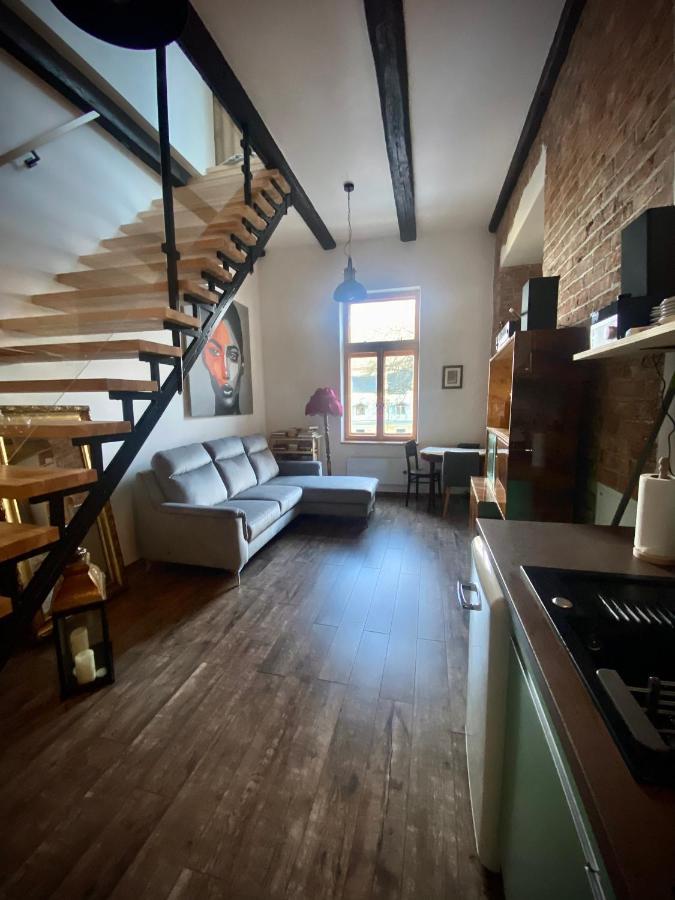 Apartament Rynek 22 クロスノ エクステリア 写真